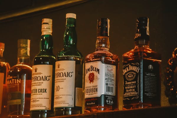 The Weight-for-Weight Rule for Whisky and Cigar Pairing Is Lazy