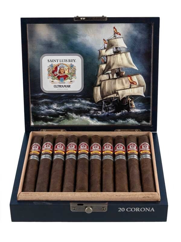 Saint Luis Rey Carenas Ultramar Corona, a medium Honduran corona