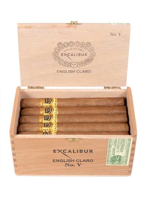 Hoyo de Monterrey Excalibur No. V, a Honduran Connecticut-shade lonsdale